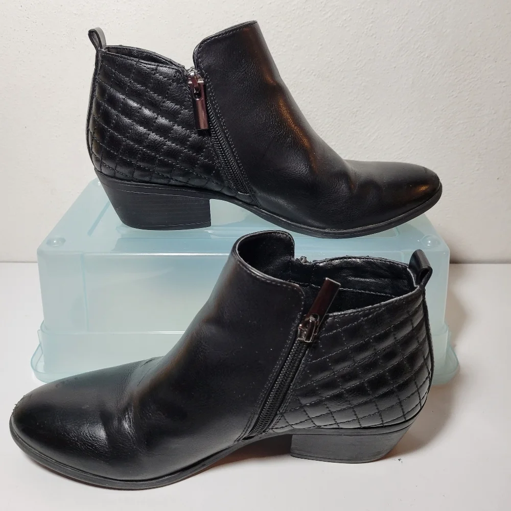 Womens Xappeal Stewie Black zip up low heel Ankle boots size 7.5